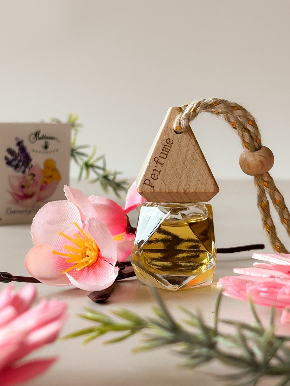 Naturalny zapach do samochodu z rozmarynem, lawend膮 i orchide膮 Rosemary & Orchid - obrazek 2