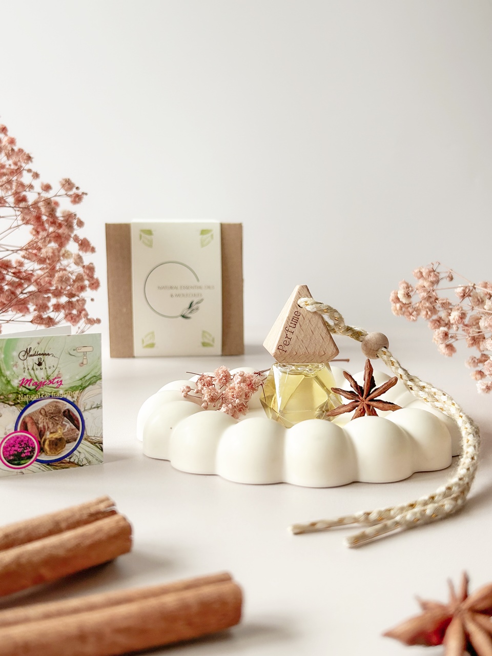 zapach drzewo sanda艂owe